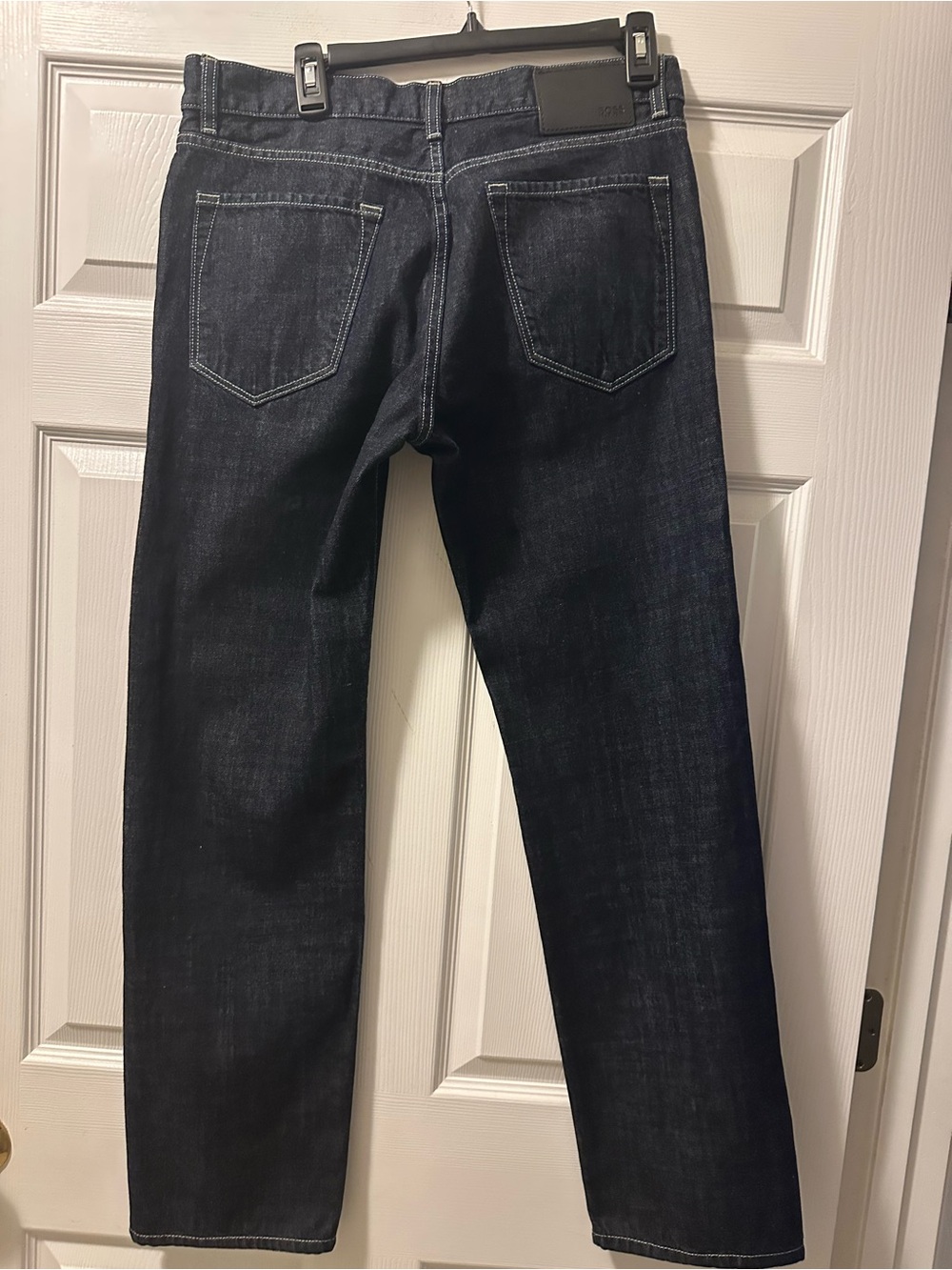 Men’s Hugo Boss Dark Blue Regular Fit Denim Jeans - Size 34